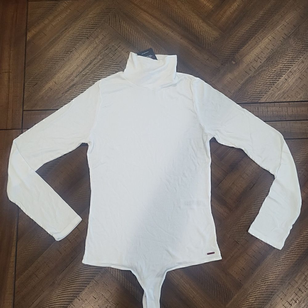 n: Philanthropy white ribbed thong bodysuit Large